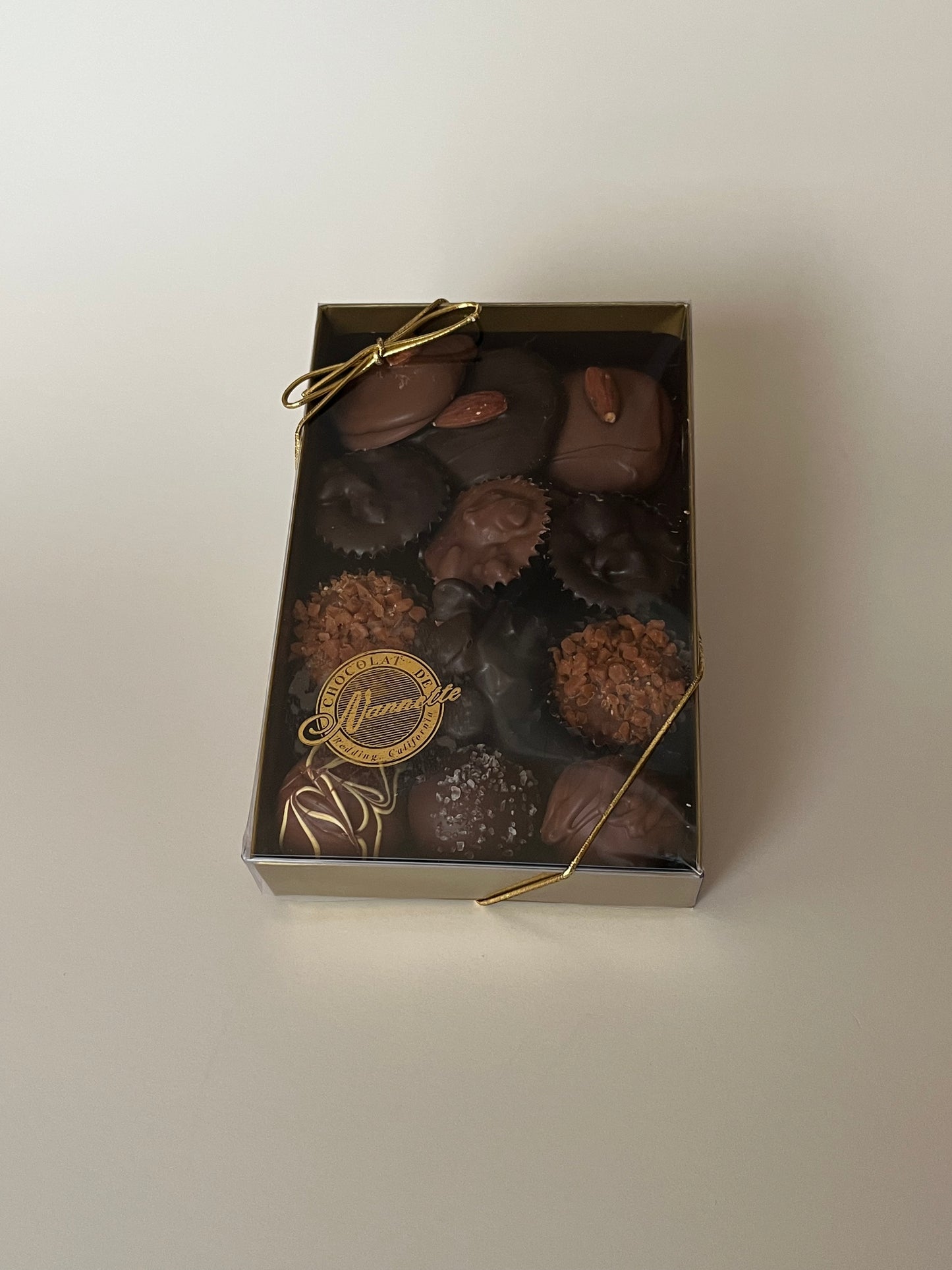 Assorted Chocolates 12 Pieces