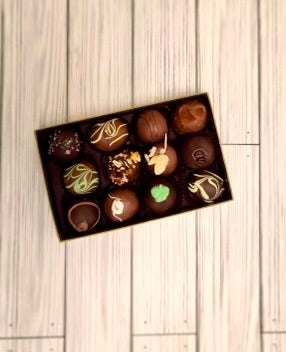 Truffle Assorted 12 Piece